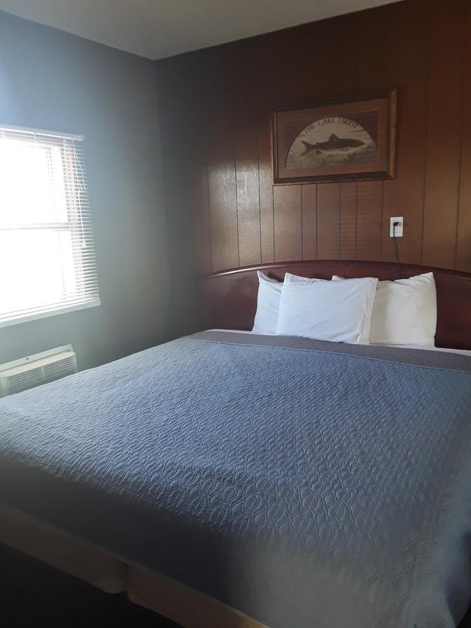 Eddy'S Motel Butte Exterior foto